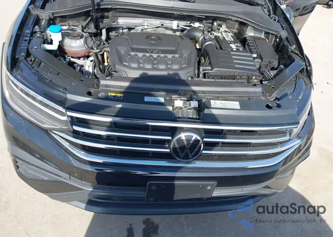 2023 Volkswagen Tiguan 2.0T Se из США, поврежденный, VIN 3VV3B7AX4PM061839
